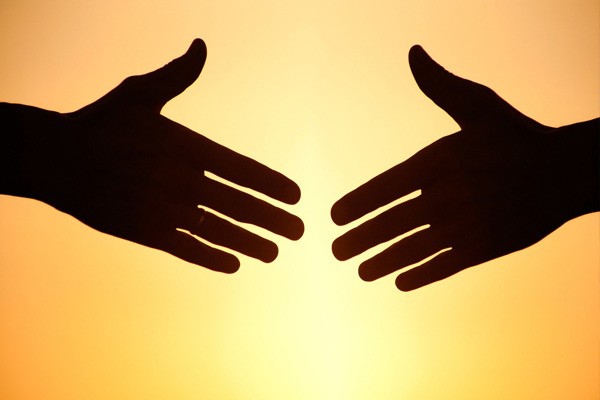 公司積極參與精準扶貧活動，捐款10萬元